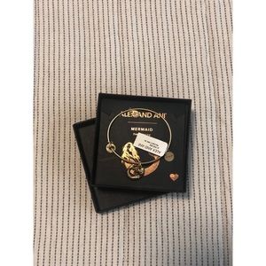 Alex and Ani mermaid bracelet 🧜‍♀️